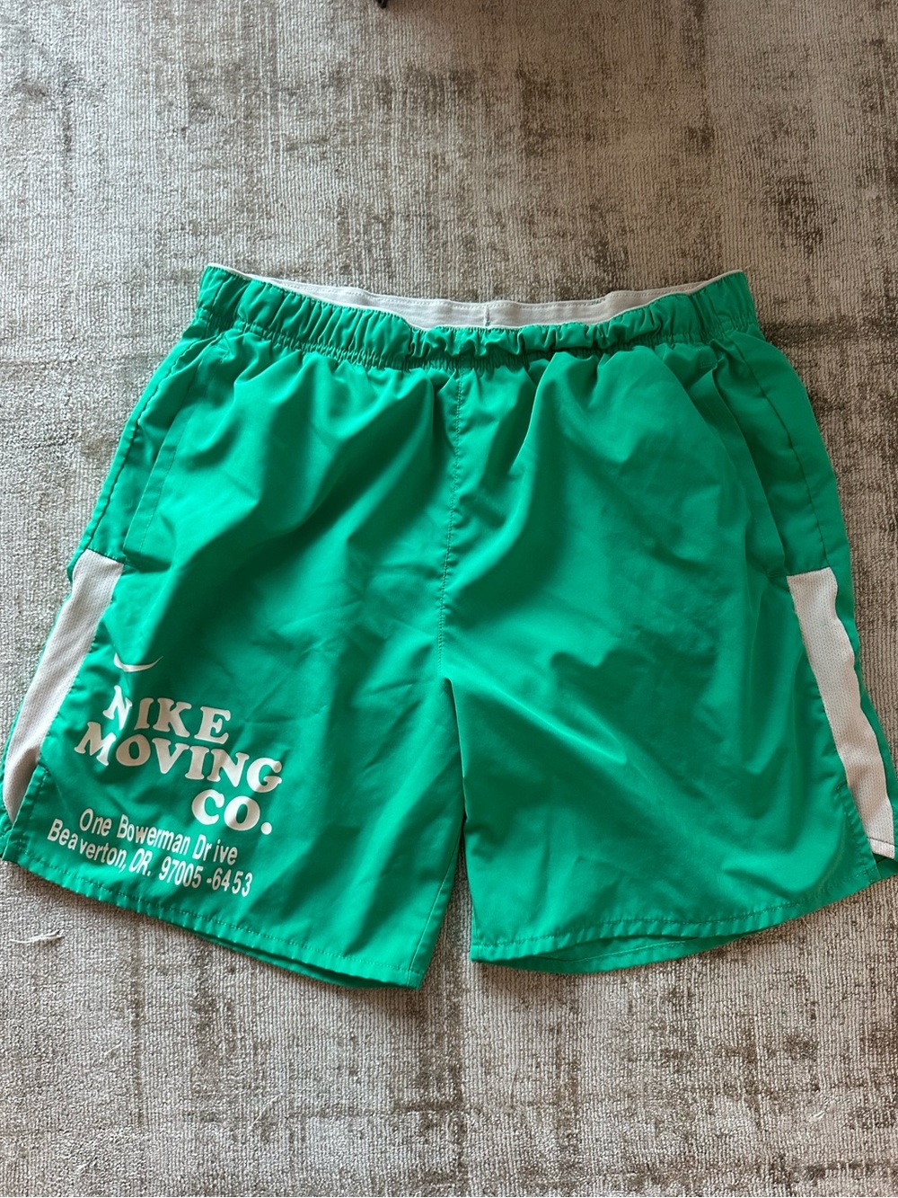 Nike Men's Moving Co running short 7"